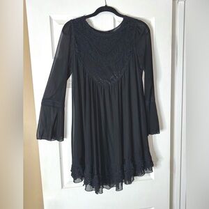 Elegant Lauren Hansen Black Lace Dress